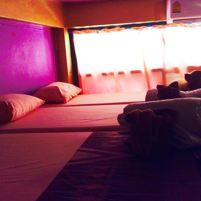 Maddy'S Hostel Ko Pha Ngan Bagian luar foto