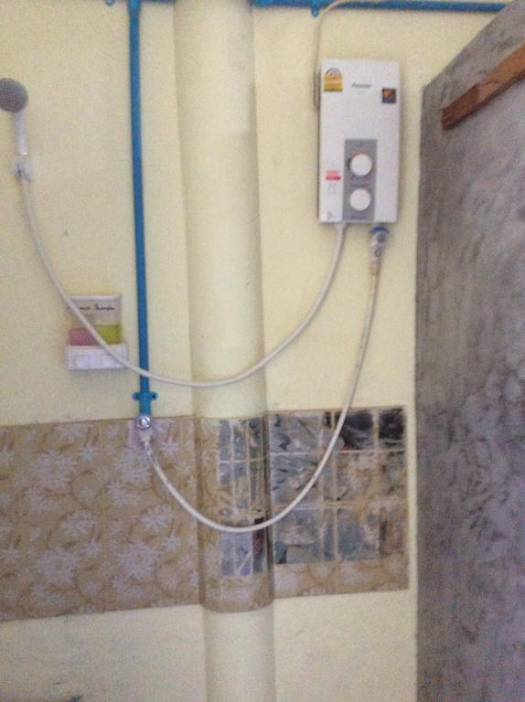 Maddy'S Hostel Ko Pha Ngan Bagian luar foto