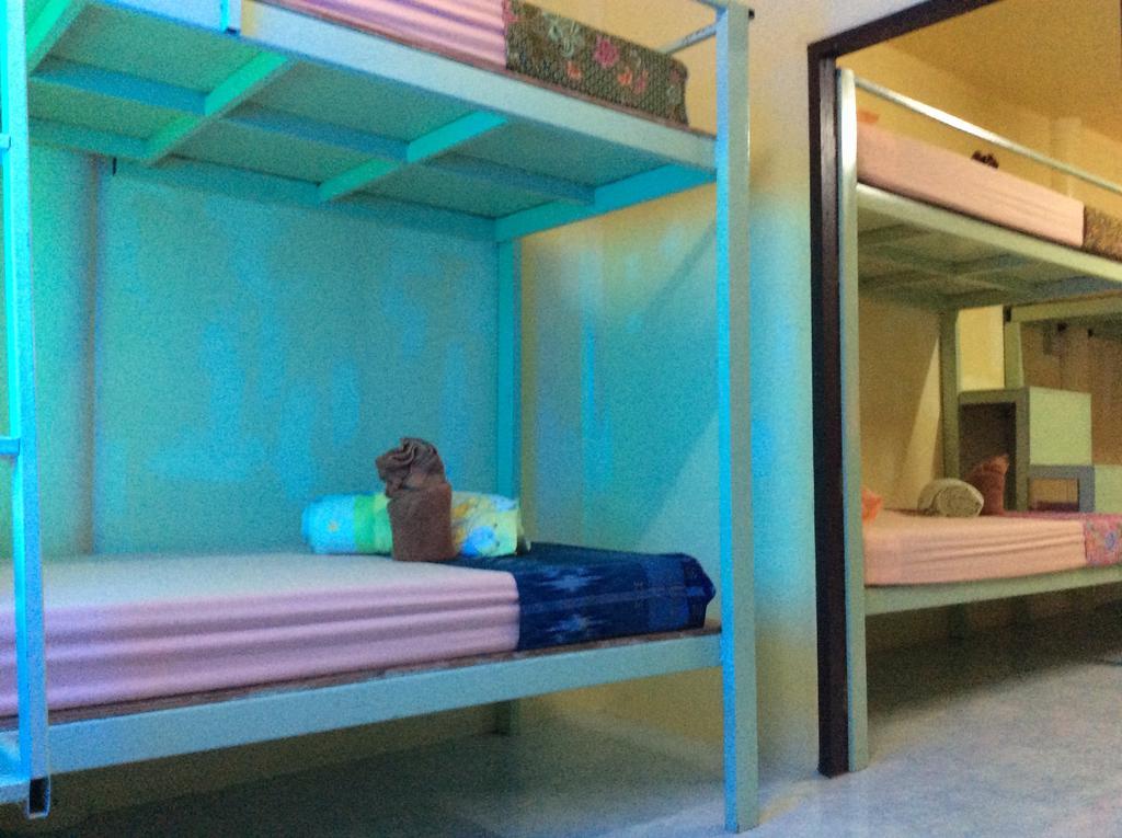 Maddy'S Hostel Ko Pha Ngan Bagian luar foto