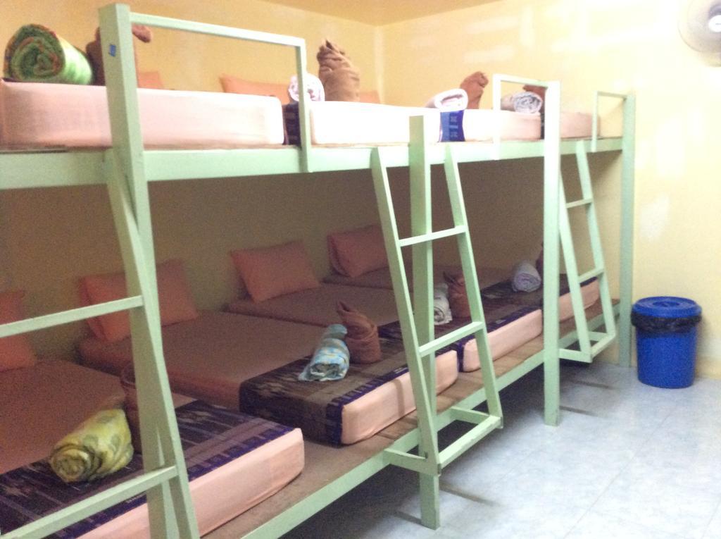 Maddy'S Hostel Ko Pha Ngan Bagian luar foto