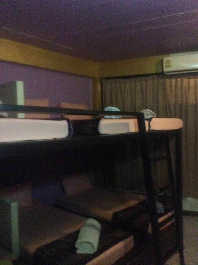 Maddy'S Hostel Ko Pha Ngan Bagian luar foto