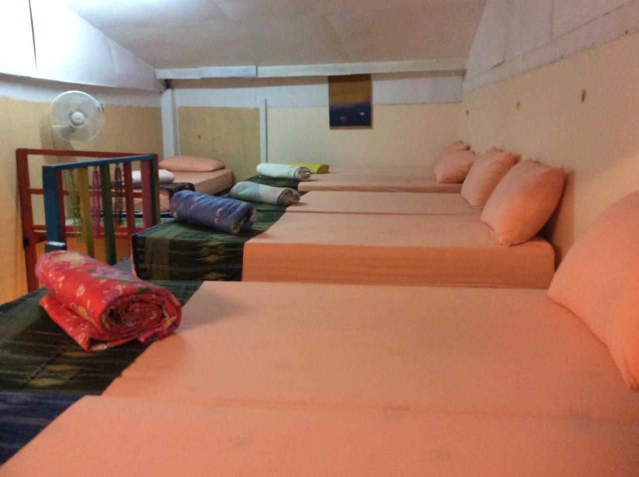 Maddy'S Hostel Ko Pha Ngan Bagian luar foto