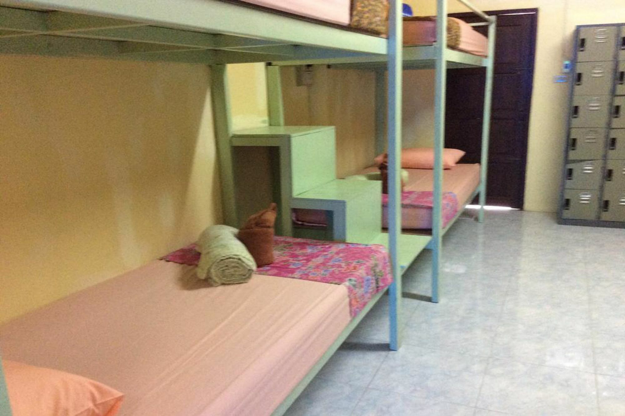 Maddy'S Hostel Ko Pha Ngan Bagian luar foto
